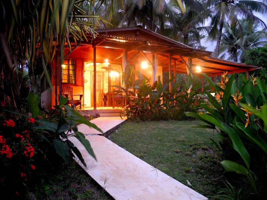 Casas Pelicano Playa Junquillal Bilik gambar